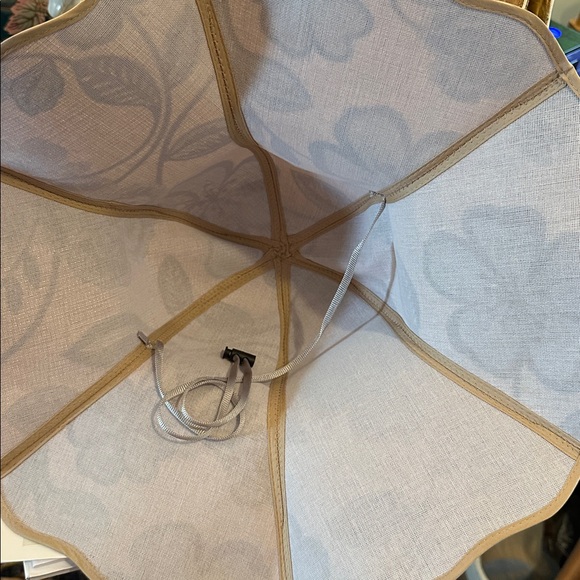 NWOT Women’s Floral Beige and Blue Summer Tide Foldable Sunshade Straw Hat - Picture 5 of 5